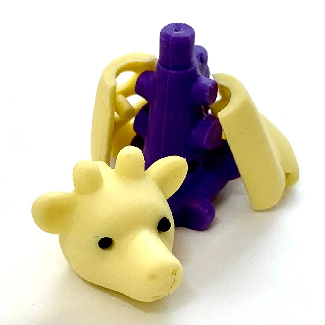 38451 IWAKO Colorz Giraffe -12 sets of 5 Erasers