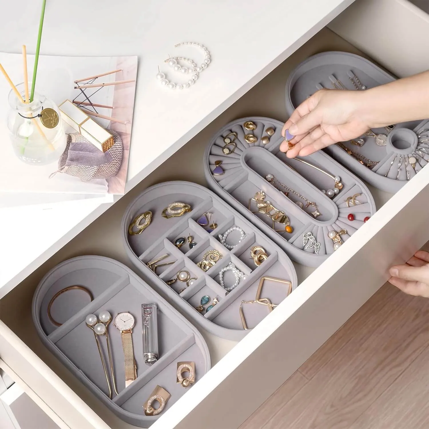 (4 Pcs) Stackable Velvet Jewelry Organizer Tray | ProCase